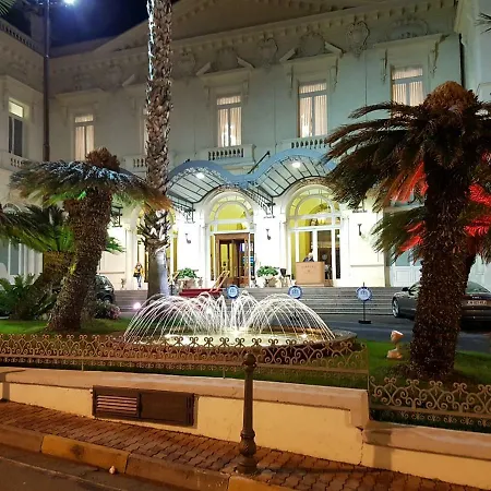 Casino' Porta -teatro Daire *